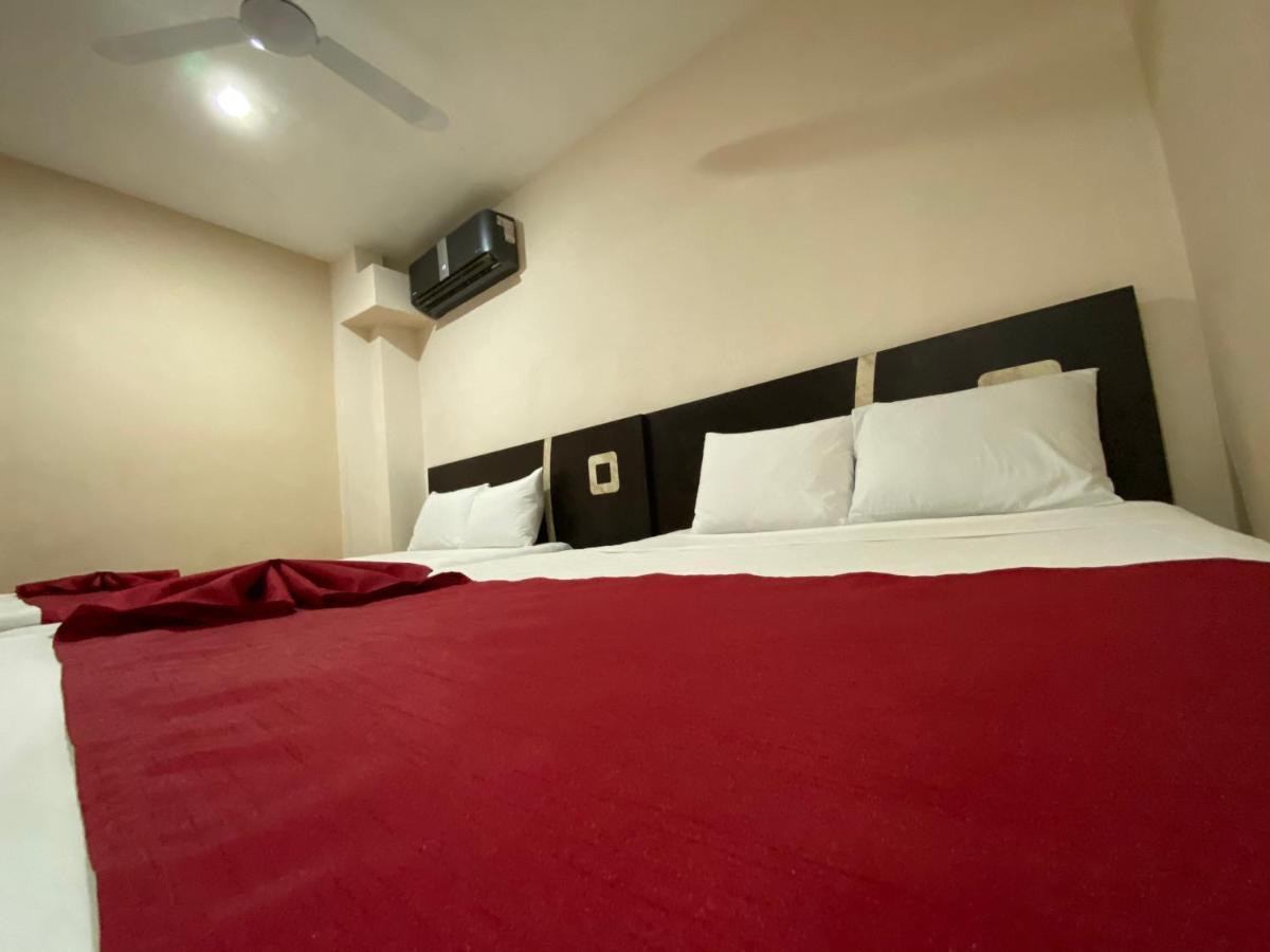 Suites La Roca By R&T كانكون المظهر الخارجي الصورة